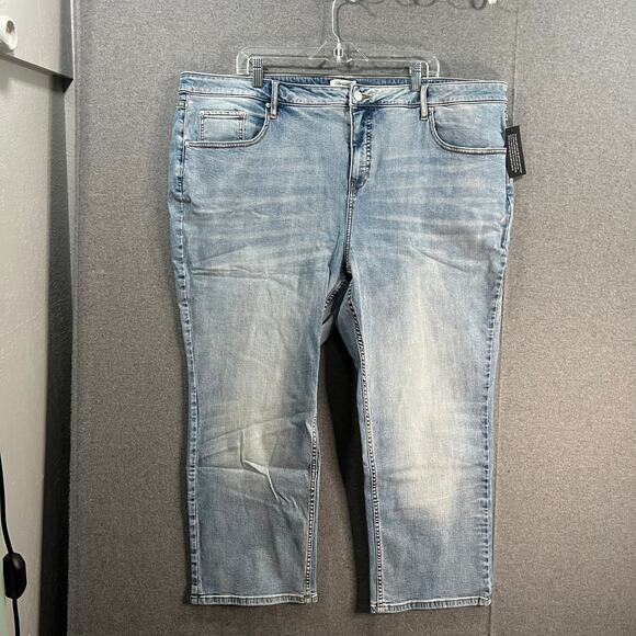 Candace Cameron Bure Denim Straight Leg Jeans Malibu Light Wash Plus Petite 26 - Picture 1 of 11